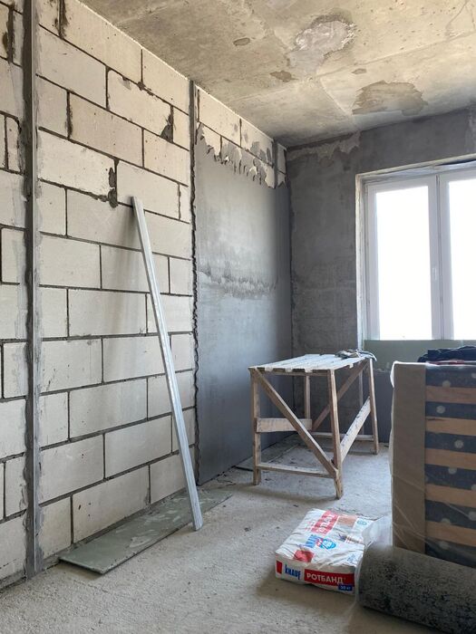 Возведение перегородок · газоблок